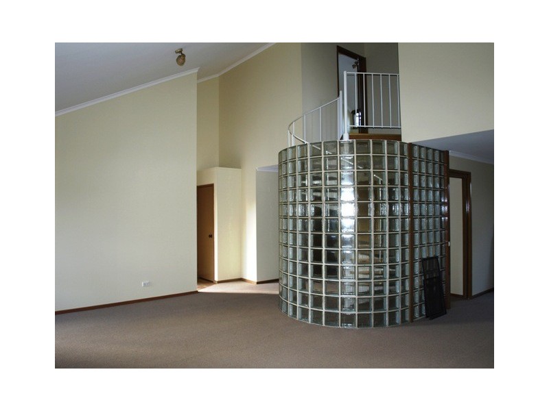 2/47 Mt Dandenong Road, Ringwood East VIC 3135