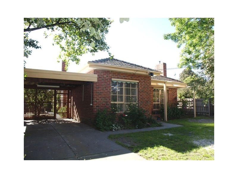 25 Highton Street, Ringwood East VIC 3135