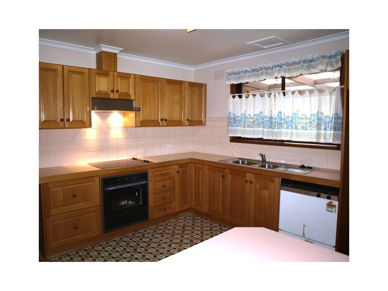 4 Juliana Court, Croydon VIC 3136