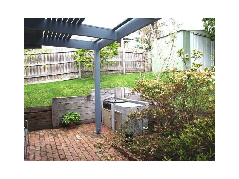 44 Montana Parade, Croydon VIC 3136