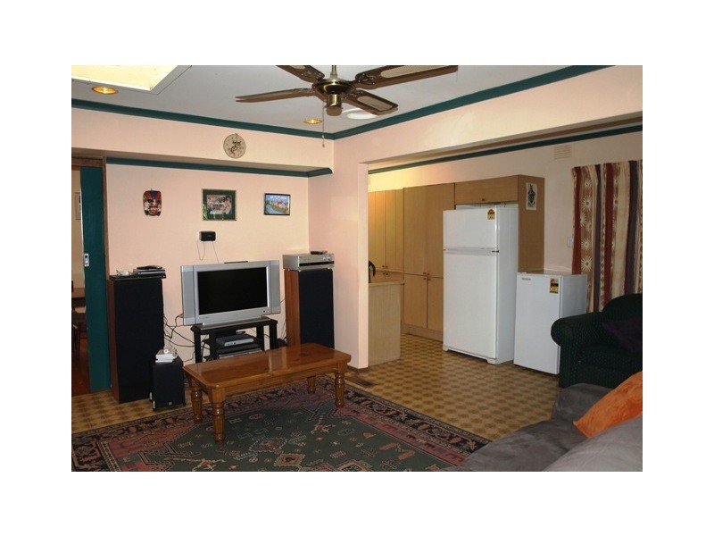 240 Canterbury Road, Heathmont VIC 3135