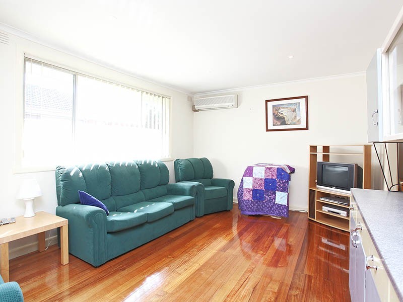 2/30 Morcom Avenue, Ringwood East VIC 3135