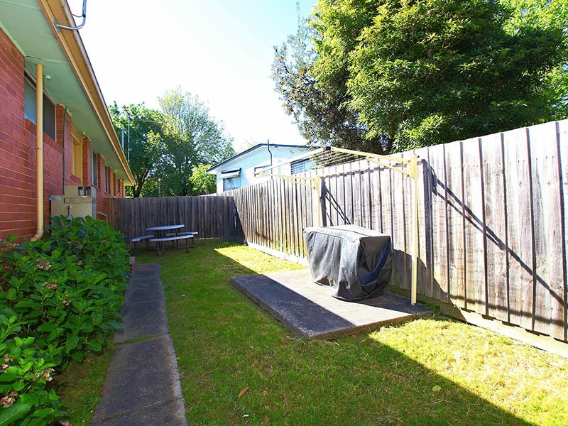 2/30 Morcom Avenue, Ringwood East VIC 3135