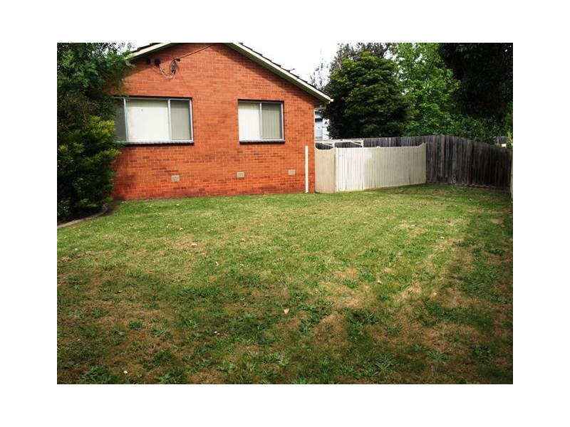 2/30 Morcom Avenue, Ringwood East VIC 3135