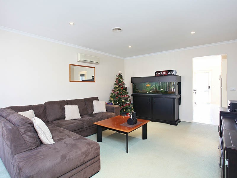 4/58 Maroondah Highway (close to Gladys Grove), Croydon VIC 3136