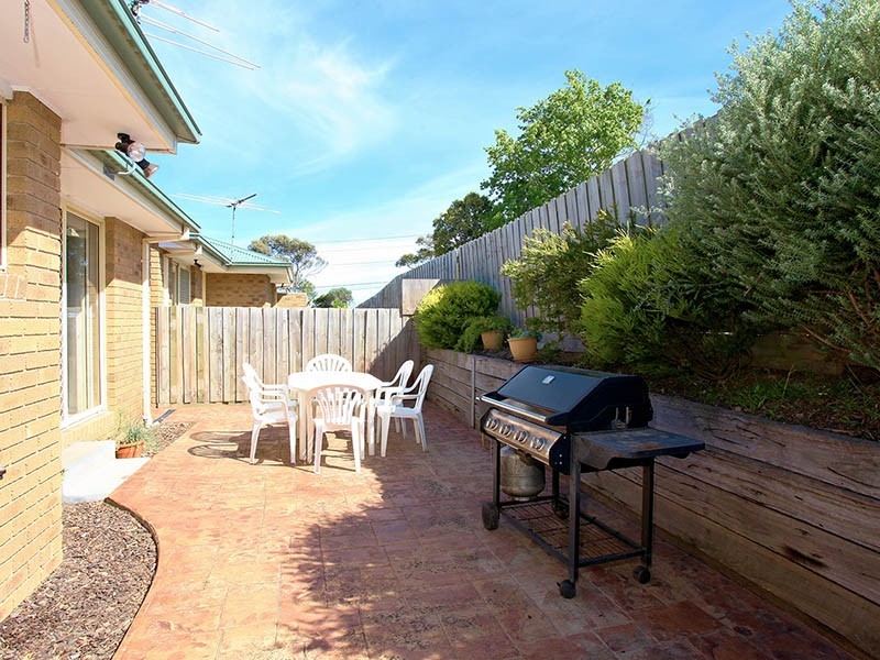 4/58 Maroondah Highway (close to Gladys Grove), Croydon VIC 3136