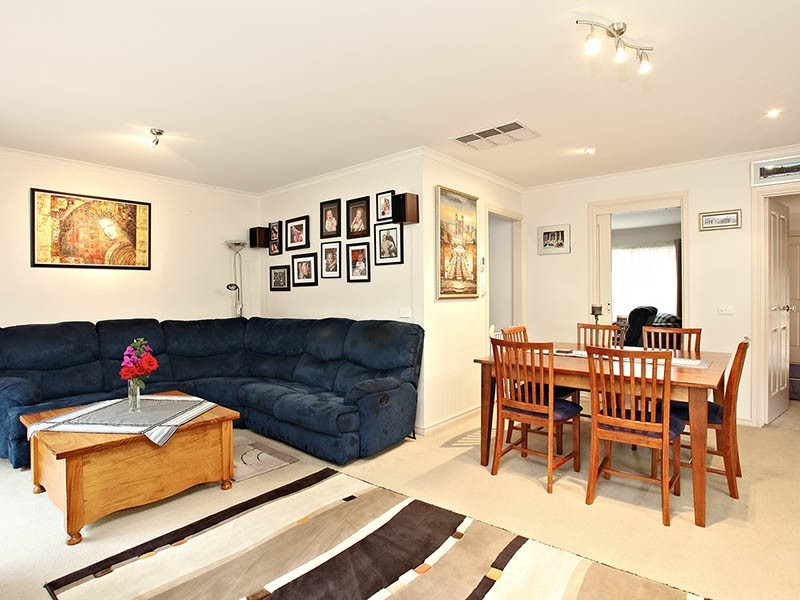 2/100 Canterbury Road, Heathmont VIC 3135