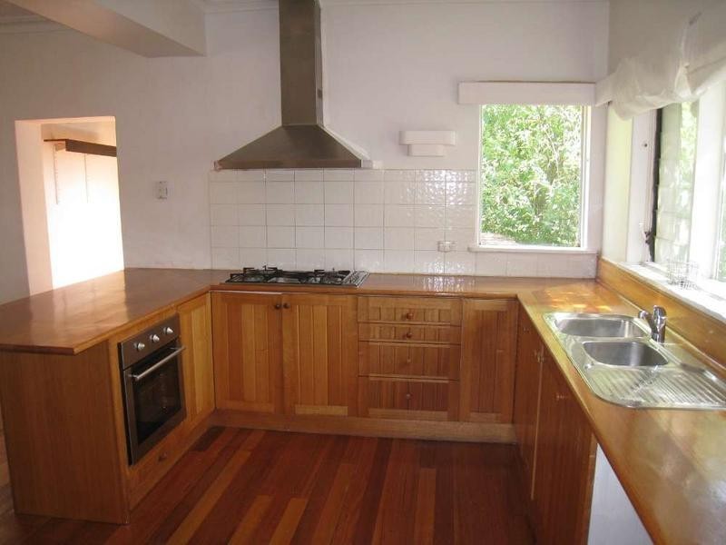 81 Bonnie View Road, Croydon North VIC 3136