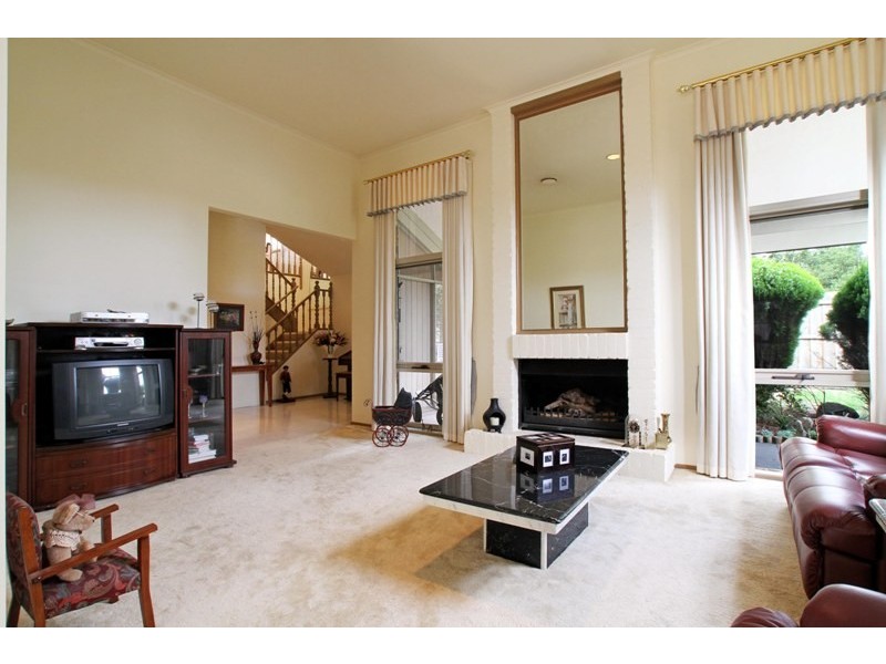 44 Maroondah Highway, Croydon VIC 3136