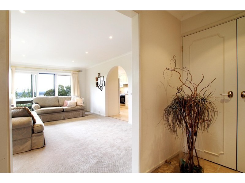 1 Rustic Drive, Boronia VIC 3155
