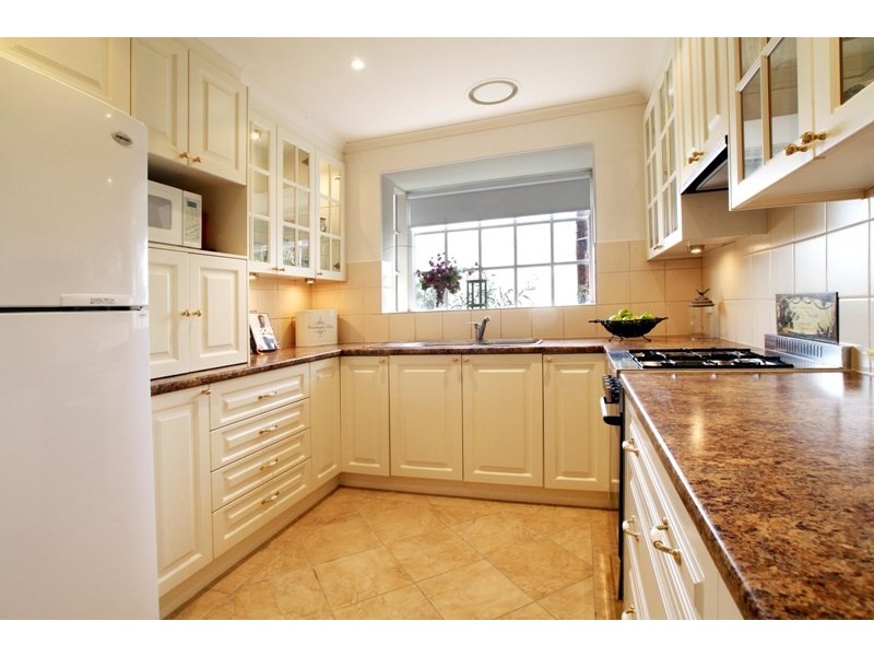 1 Rustic Drive, Boronia VIC 3155