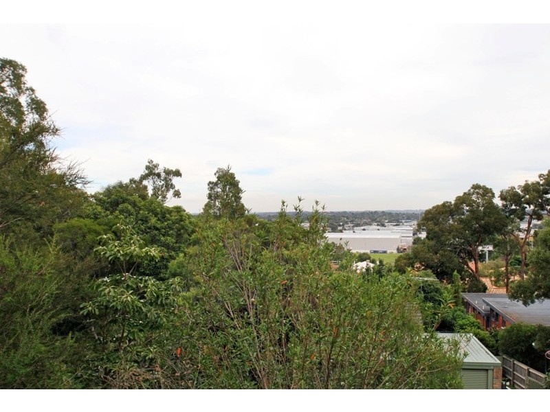 1 Rustic Drive, Boronia VIC 3155