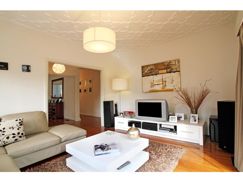 2 Grey Street, Vermont VIC 3133