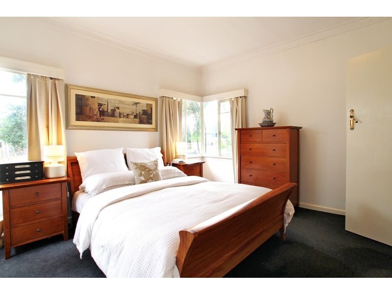 2 Grey Street, Vermont VIC 3133