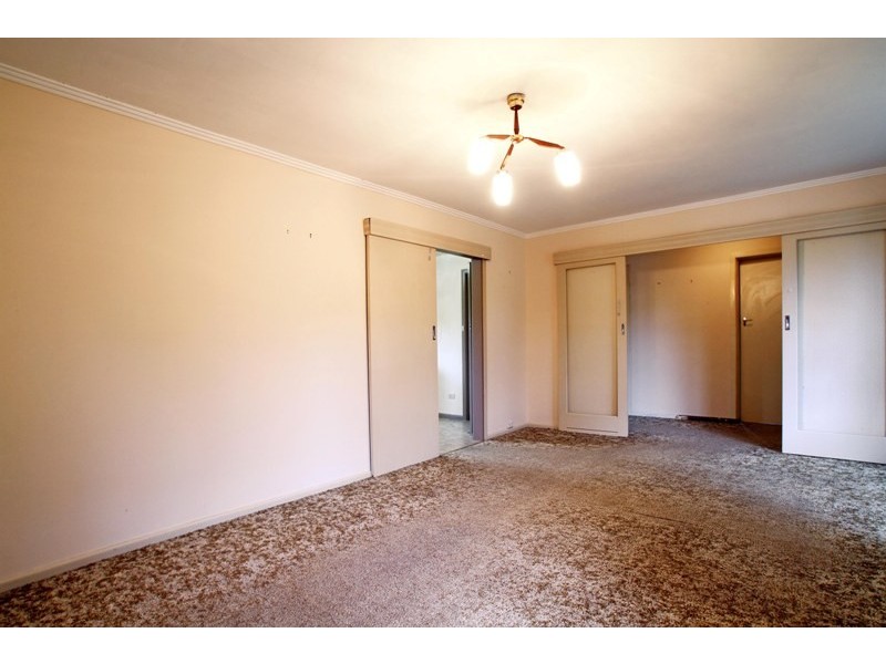 16 Teak Avenue, Ringwood East VIC 3135