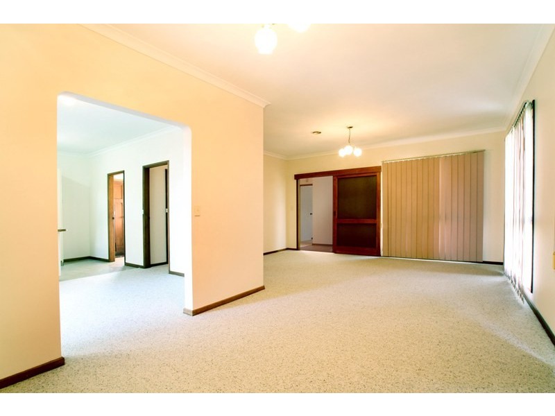 2/63 Dublin Road, Ringwood East VIC 3135