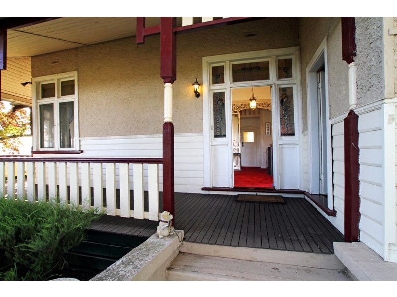 732 Warburton Highway, Seville VIC 3139