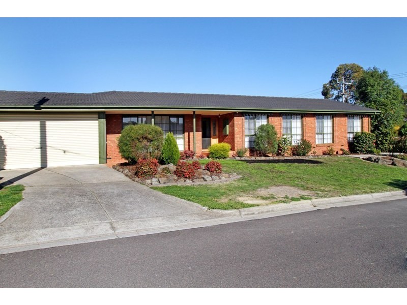 10 Middlebrook Drive, Ringwood North VIC 3134
