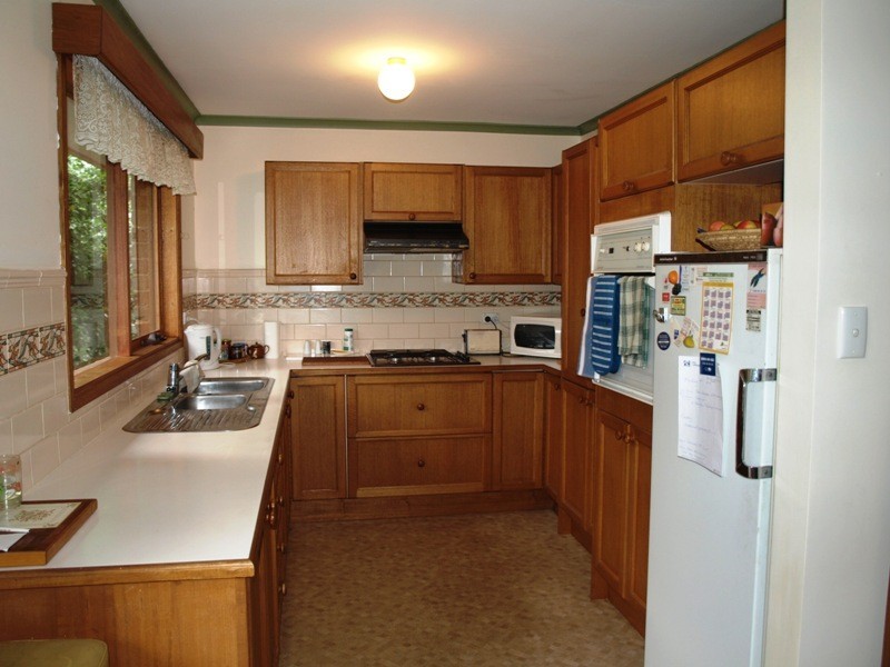 20 Heather Grove, Ringwood VIC 3134