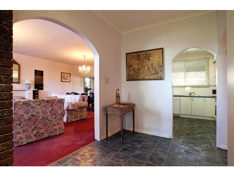 11 Hearthside Court, Ringwood VIC 3134