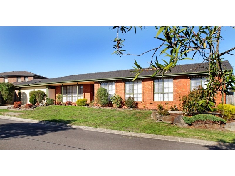 10 Middlebrook Drive, Ringwood North VIC 3134