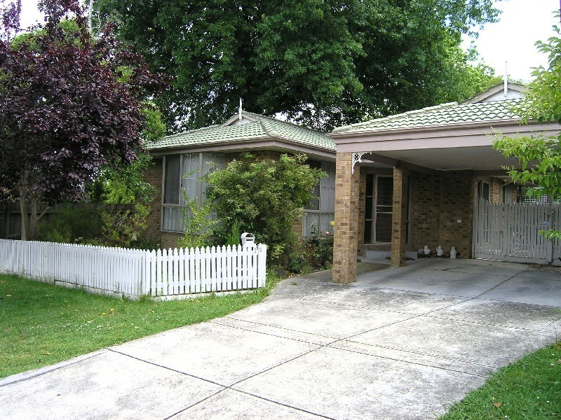 19 Hugh Street, Ringwood VIC 3134