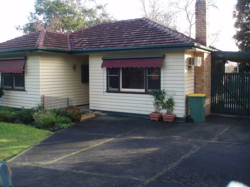 10 Cherylnne Crescent, Kilsyth VIC 3137