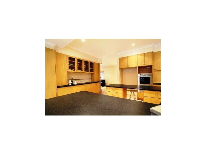 9 Viviani Crescent, Heathmont VIC 3135