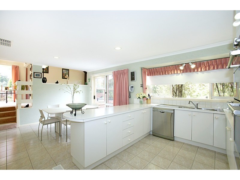 89 Kubis Drive, Ringwood North VIC 3134