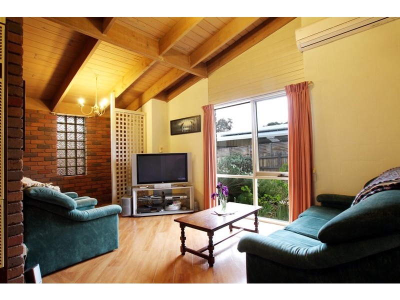 2/37 Ford Street, Ringwood VIC 3134