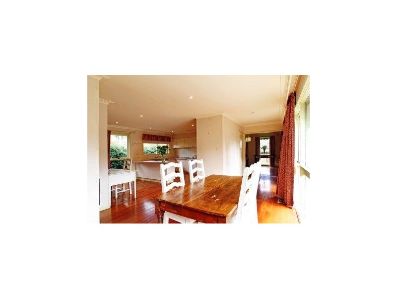 4 Hardy Crescent, Heathmont VIC 3135