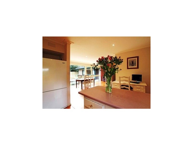 4 Hardy Crescent, Heathmont VIC 3135