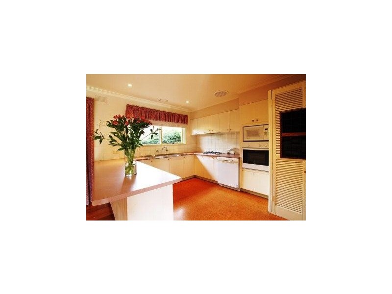 4 Hardy Crescent, Heathmont VIC 3135