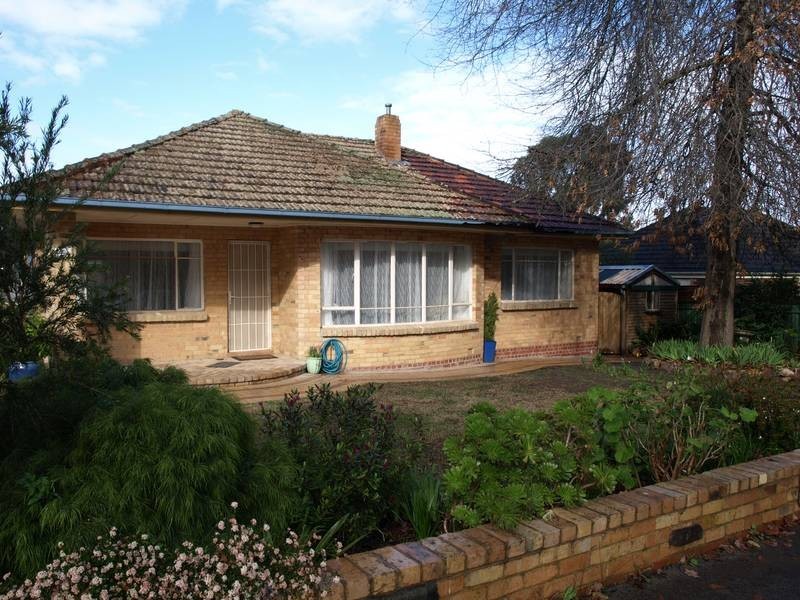 1/25 Railway Avenue, Ringwood East VIC 3135