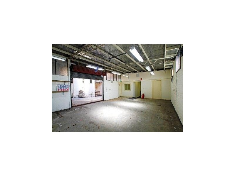 11 Florence Street, Burwood VIC 3125