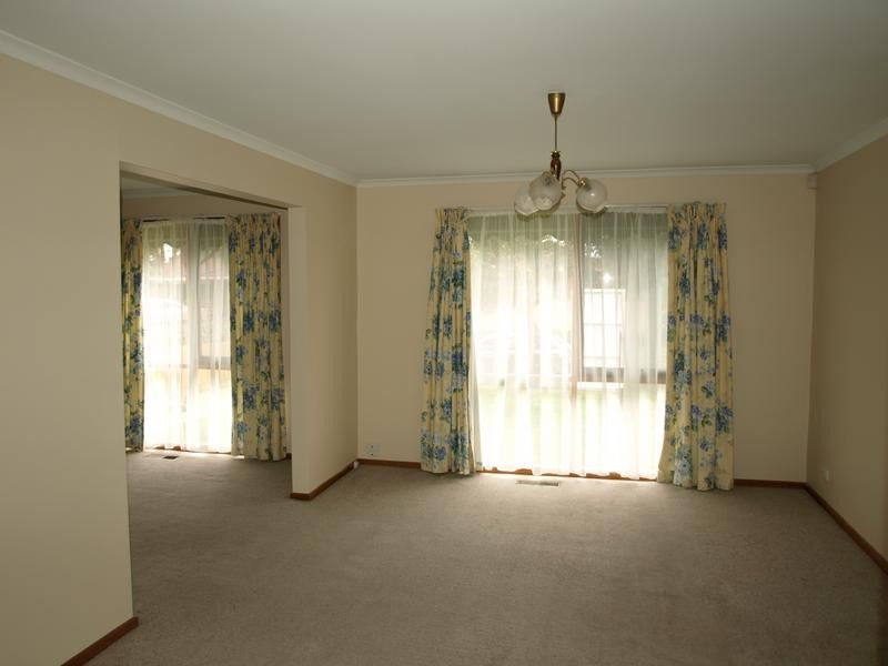 46 Langdale Drive, Croydon Hills VIC 3136