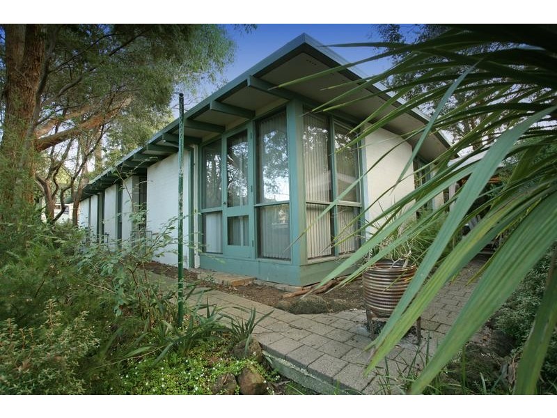 7 Isabel Avenue, Ringwood East VIC 3135