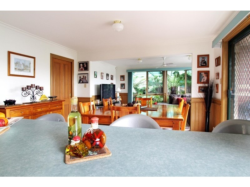 162 Nangathan Way, Croydon North VIC 3136