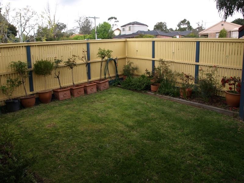 28 Beaufort Road, Croydon VIC 3136