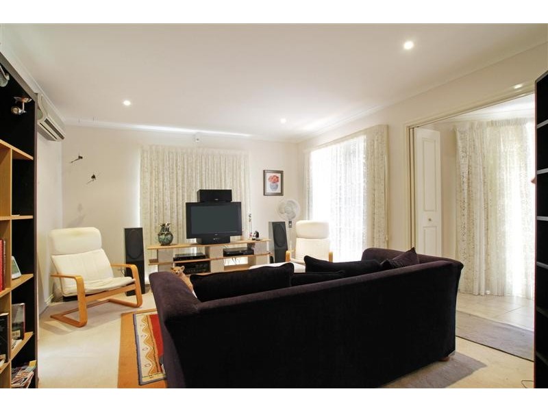 66 Gracedale Avenue, Ringwood East VIC 3135