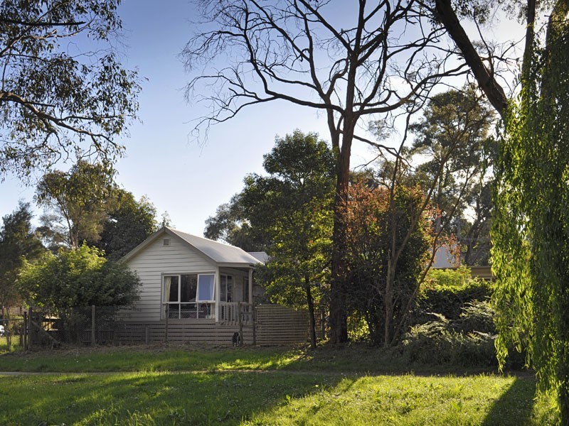 32 Oliver Street, Ringwood VIC 3134