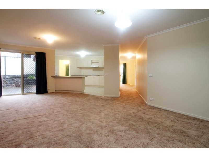 54 Oaktree Road, Croydon North VIC 3136