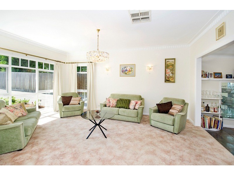 11 Carcoola Road, Ringwood East VIC 3135