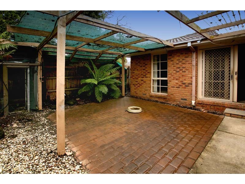 27a Sunbeam Avenue, Ringwood East VIC 3135