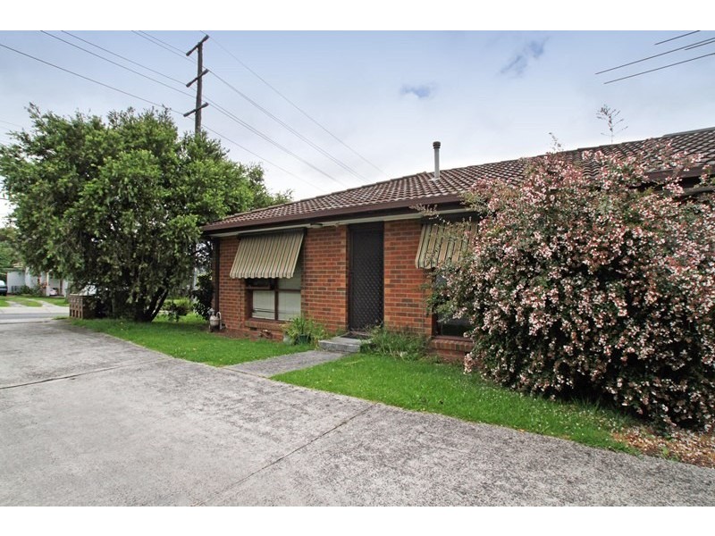 1/12 Barkly Street, Ringwood VIC 3134