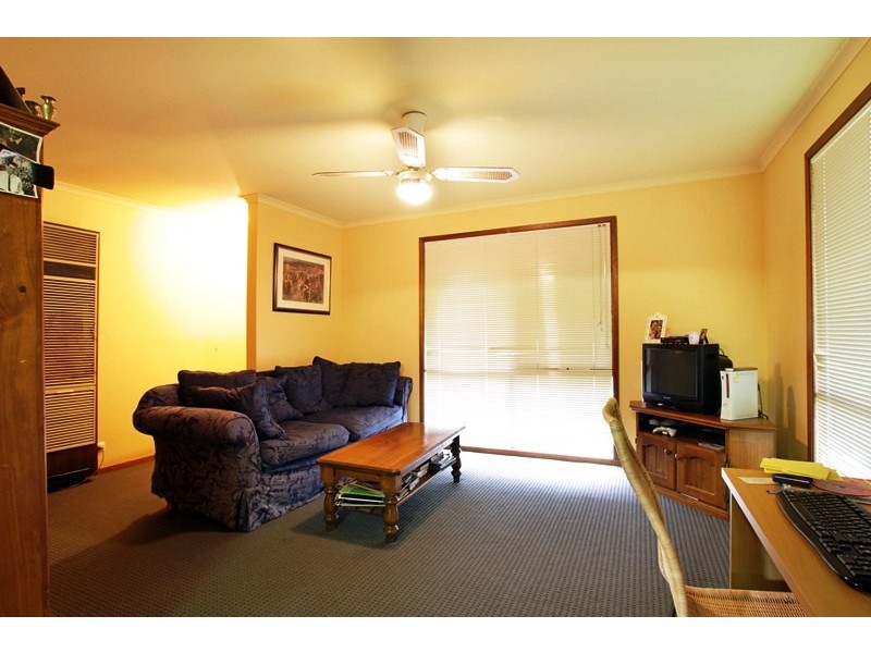 1/12 Barkly Street, Ringwood VIC 3134