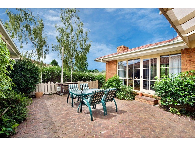 34 Crawley Grove, Ringwood North VIC 3134