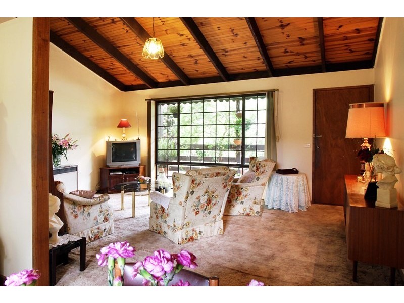 4a Oliver Street, Ringwood VIC 3134