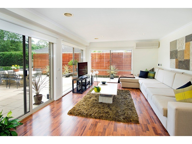 7 Berrywood Walk, Warranwood VIC 3134