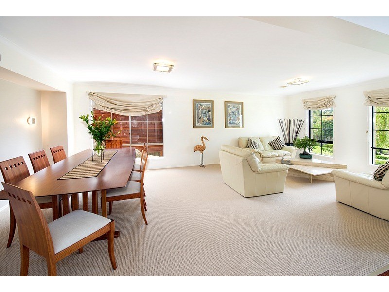 7 Berrywood Walk, Warranwood VIC 3134